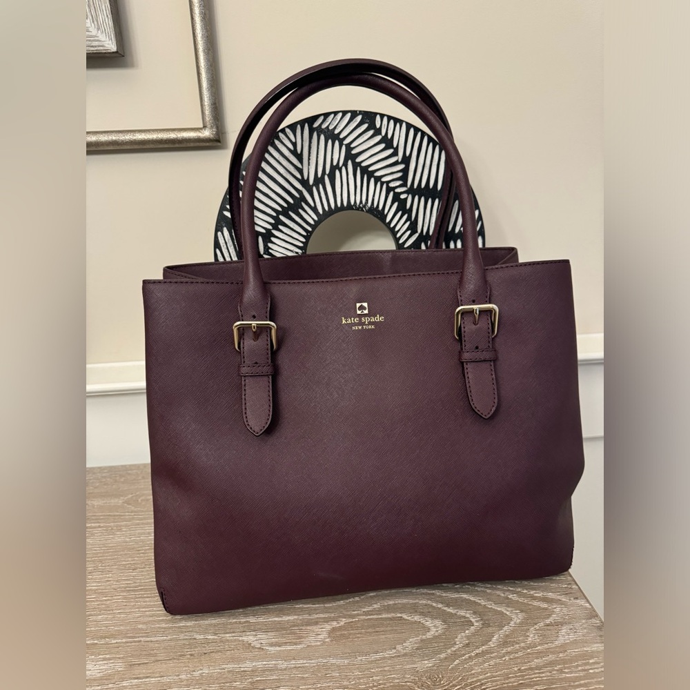 Kate Spade large shoulder bag.